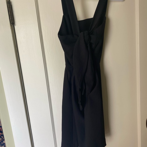 Wilfred Ecoulement Mini Dress - Picture 6 of 7